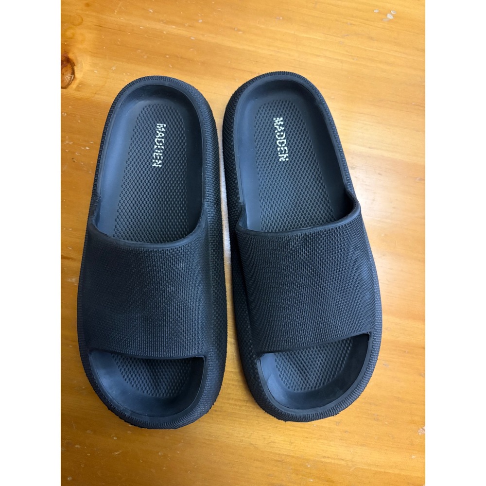 Madden Jumpin Mens Black Slide Sandals Size 10 Comfort Foam Slides